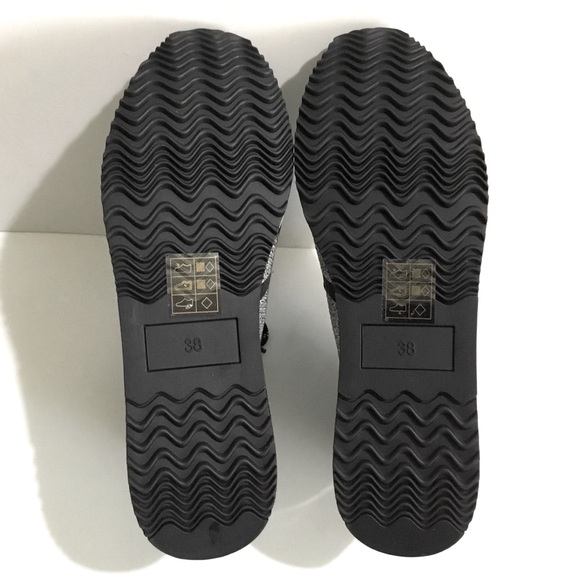 NWOT La Strada silver glitter sneakers runners - Picture 9 of 13